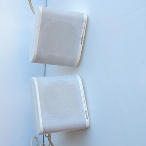 2 Bose Acoustimass 3 Series Speaker‎ System White Speakers W Cables Left /Right
